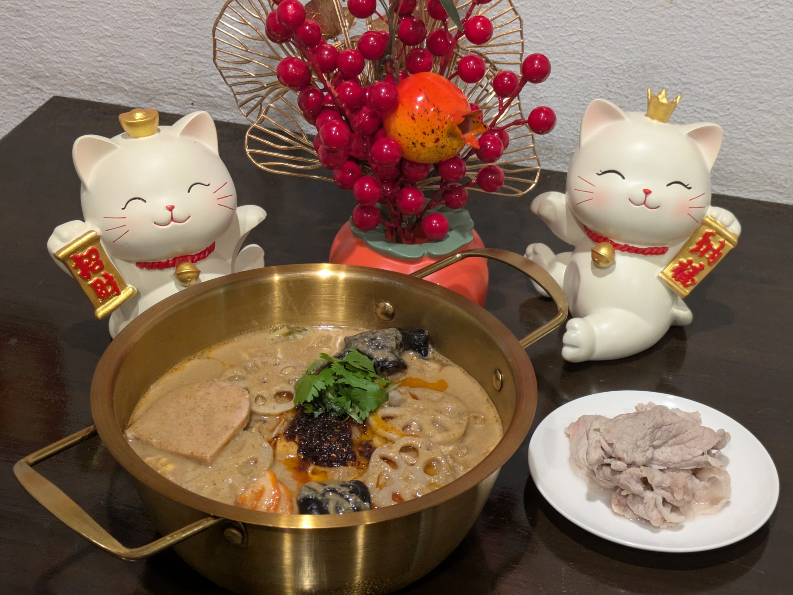 豚肉芝麻醤麻辣砂鍋面